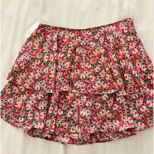 Zara red-pink floral skirt women’s size medium